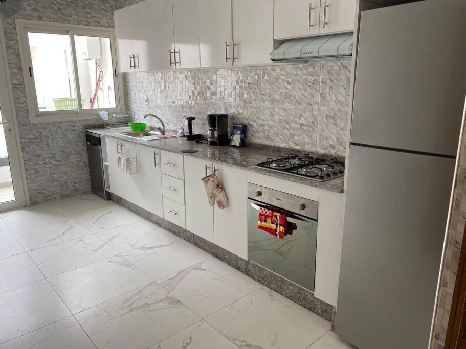 Lovely 4-Bedroom Condo With Pool ราบัต ภายนอก รูปภาพ